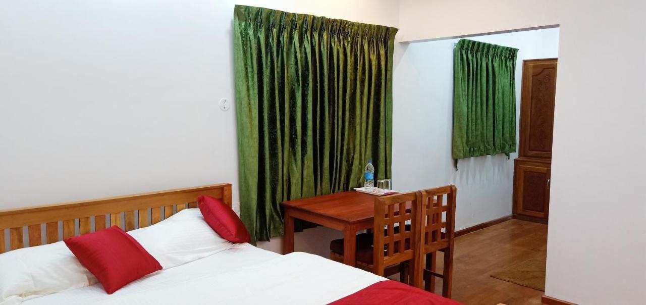 Moon Homestay Santhanpara Екстер'єр фото